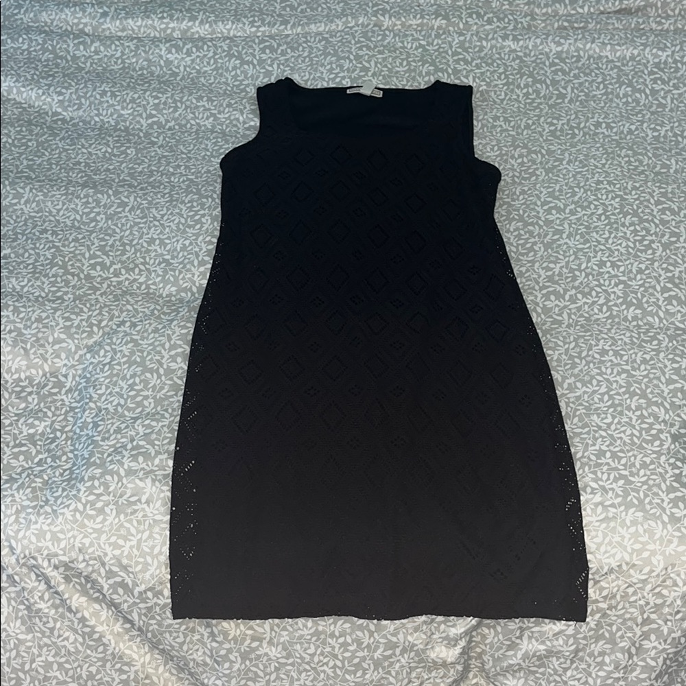 Black Sleeveless Dress